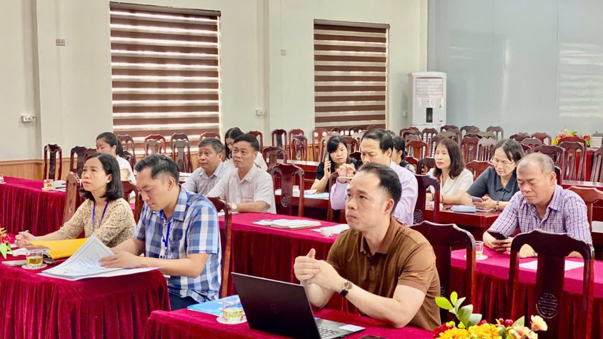 Xã Thượng Phúc: Tham dự hội nghị trực tuyến triển khai phân cấp quản lý giáo dục khi thực hiện chính quyền địa phương 2 cấp