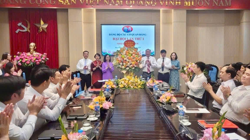 169 đại biểu dự Đại hội đại biểu Đảng bộ xã Đan Phượng lần thứ nhất, nhiệm kỳ 2025-2030.