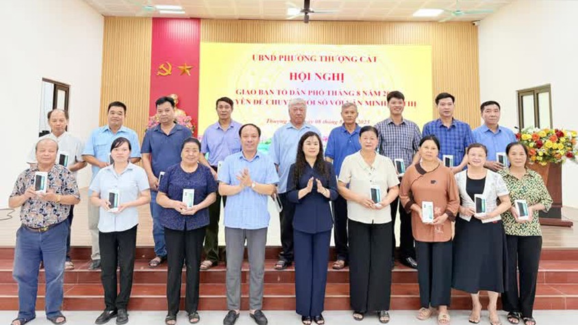 Phường Thượng Cát gắn kết chuyển đổi số với xây dựng văn minh đô thị