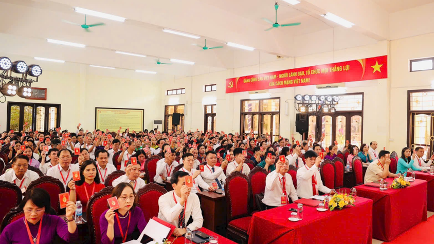 Phiên trù bị Đại hội Đại biểu Đảng bộ xã Đan Phượng lần thứ I, nhiệm kỳ 2025-2030.