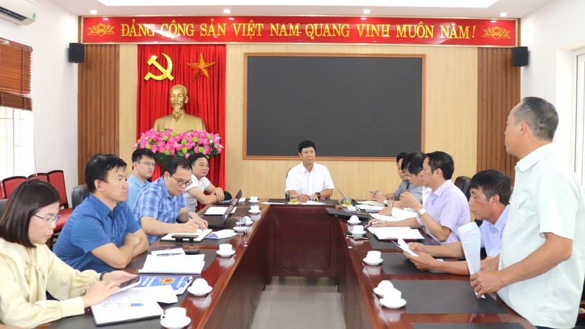 Ban chỉ đạo giải phóng mặt bằng Dự án đầu tư xây dựng cầu Ngọc Hồi và đường dẫn hai đầu cầu xã Bát Tràng giao ban tiến độ thực hiện nhiệm vụ