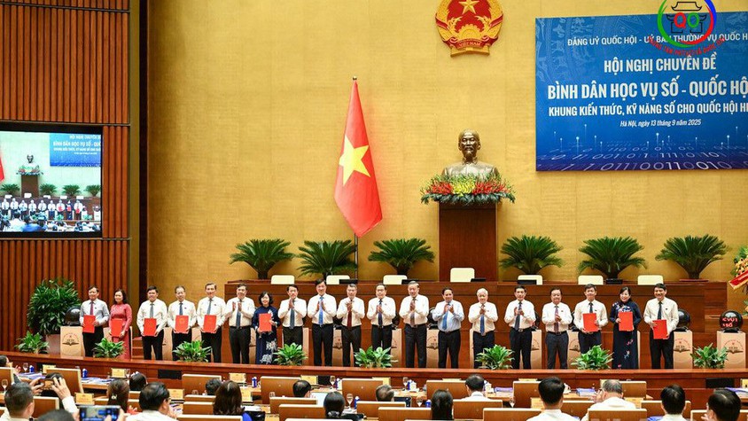 Bình dân học vụ số' phải trở thành phong trào cách mạng, toàn dân, toàn diện, bao trùm, sâu rộng