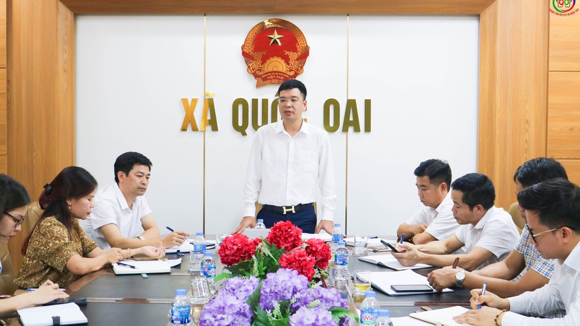 UBND xã Quốc Oai làm việc với Phòng Văn hóa – Xã hội về kết quả thực hiện nhiệm vụ 9 tháng đầu năm 2025
