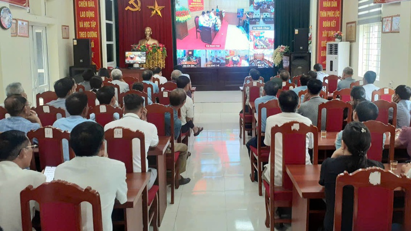 Cử tri xã Đoài Phương tiếp xúc đoàn đại biểu Quốc hội thành phố Hà Nội (đơn vị bầu cử số 7)