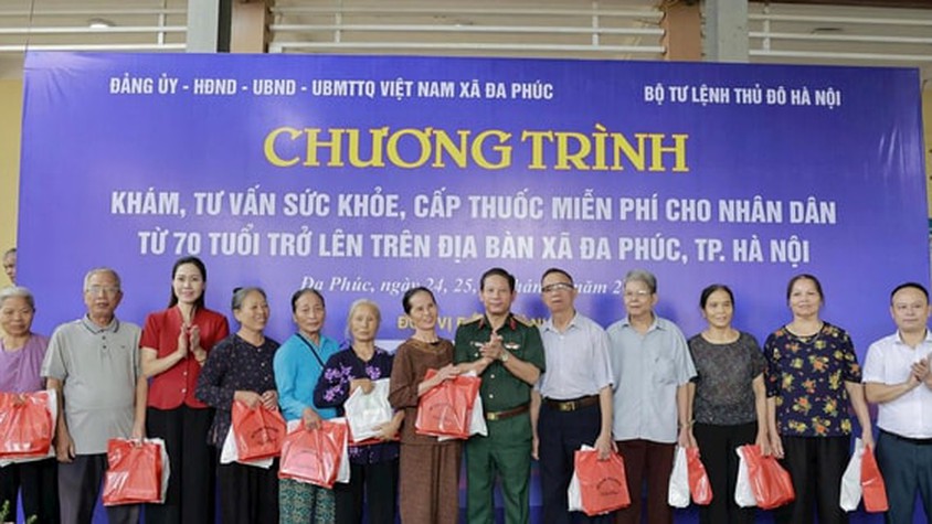 Đa Phúc khám, cấp thuốc miễn phí cho người dân từ 70 tuổi trở lên