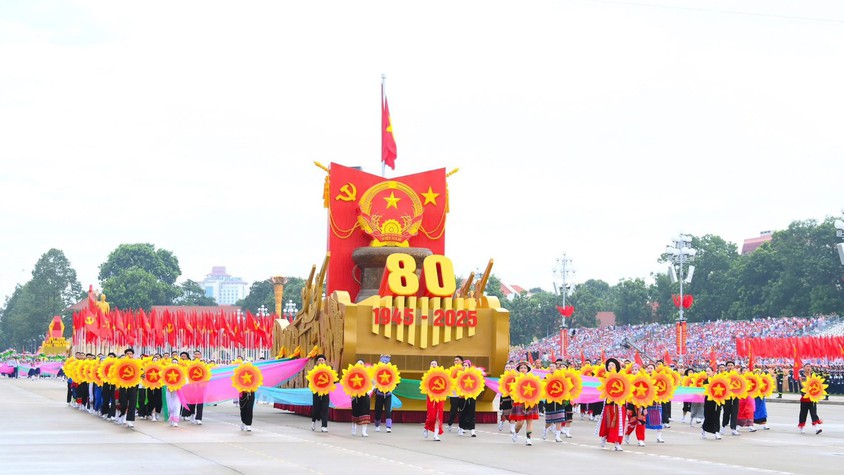 Những hình ảnh đẹp tại Lễ kỷ niệm 80 năm Cách mạng Tháng Tám và Quốc khánh 2-9