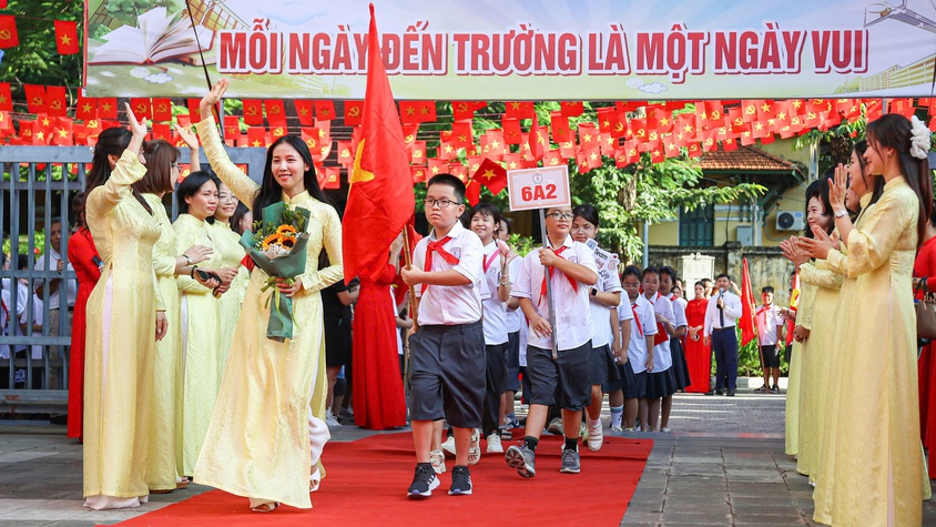 Tây Hồ rộn ràng không khí ngày tựu trường năm học mới 2025-2026