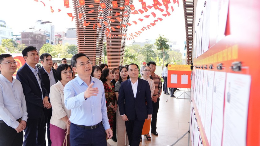 LÃNH ĐẠO TP HÀ NỘI KHẢO SÁT CÔNG TÁC BẦU CỬ TẠI XÃ ĐÔNG ANH