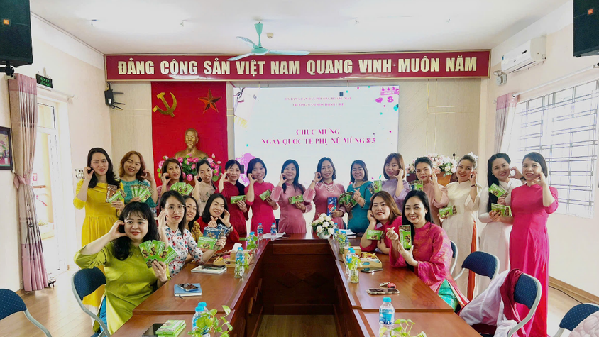 Trường Mầm non Thịnh Liệt kính gửi tin bài tháng 03/2026 với chủ đề: TRƯỜNG MẦM NON THỊNH LIỆT
TỔ CHỨC HỌP CHUYÊN MÔN THÁNG 3/2026 KẾT HỢP CHÚC MỪNG NGÀY QUỐC TẾ PHỤ NỮ 8/3