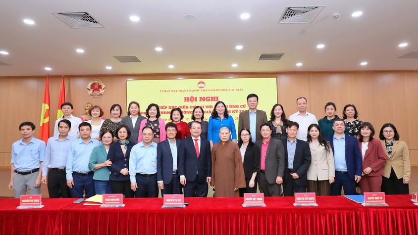 Ủy ban MTTQ Việt Nam phường Cầu Giấy tổ chức Hội nghị tiếp xúc cử tri với người ứng cử đại biểu HĐND phường nhiệm kỳ 2026–2031 tại đơn vị bầu cử số 4