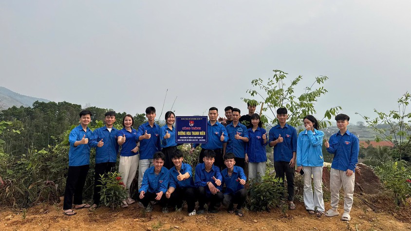 ĐƯỜNG HOA THANH NIÊN – DẤU ẤN TUỔI TRẺ BA VÌ