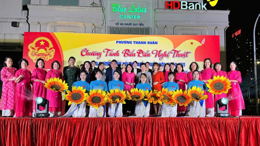 Phường Thanh Xuân tưng bừng tổ chức văn nghệ chào mừng bầu cử