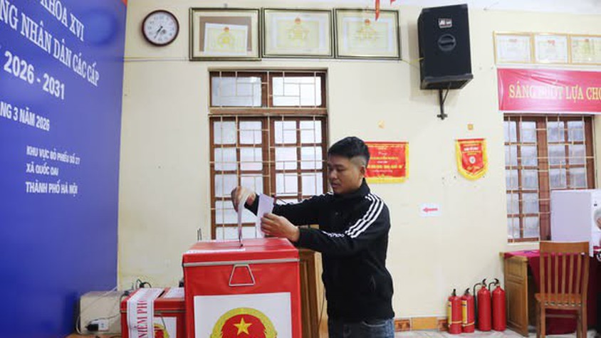 Quốc Oai: Đến 11h30, gần 90% cử tri tham gia bỏ phiếu – Không khí Ngày hội non sông rộn ràng khắp các khu dân cư