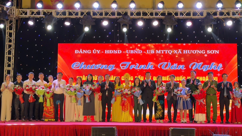 Chương trình văn nghệ chào mừng thành công bầu cử 