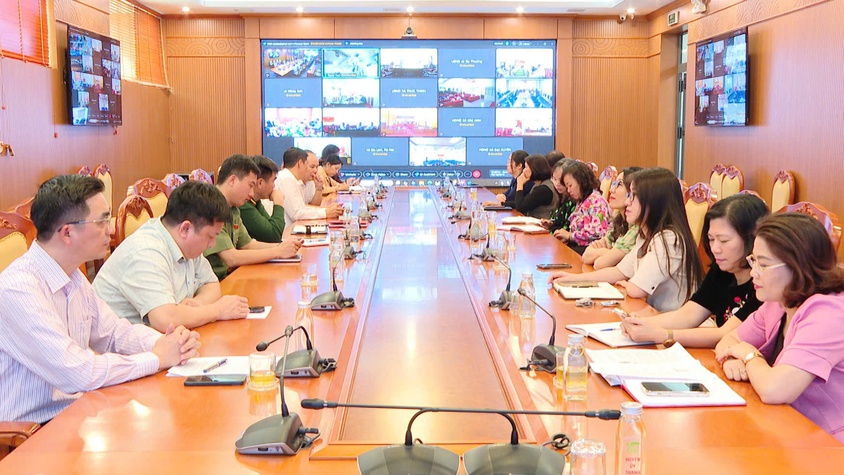 Xã Thanh Trì dự trực tuyến Khai trương nền tảng Điều hành tập trung của Đoàn ĐBQH và HĐND 2 cấp Thành phố – “Một điểm đến của mọi nhiệm vụ”