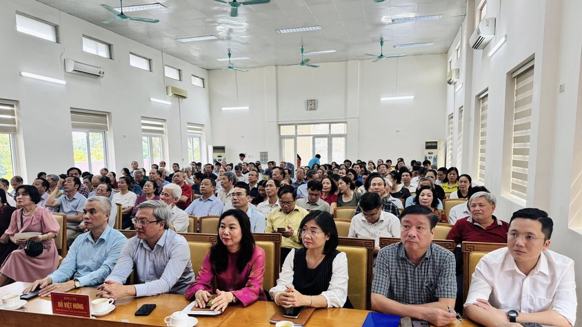 Phường Nghĩa Đô tổ chức hội nghị tiếp xúc cử tri với người ứng cử đại biểu Quốc hội khóa XVI