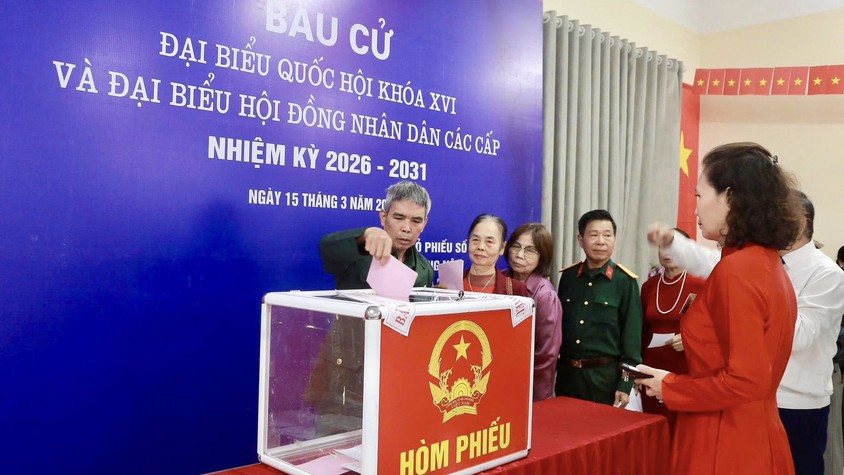 PHƯỜNG DƯƠNG NỘI CÔNG BỐ DANH SÁCH 20 ĐẠI BIỂU TRÚNG CỬ HĐND PHƯỜNG NHIỆM KỲ 2026-2031