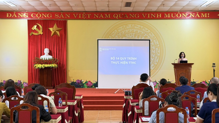 Nâng cao nghiệp vụ, chuẩn hóa quy trình phục vụ hành chính công