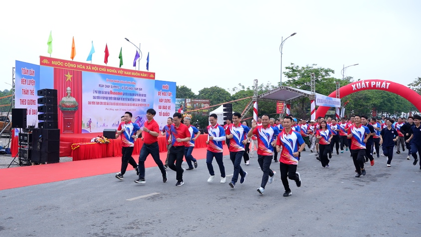 Xã Phù Đổng hưởng ứng phong trào chạy vì sức khỏe