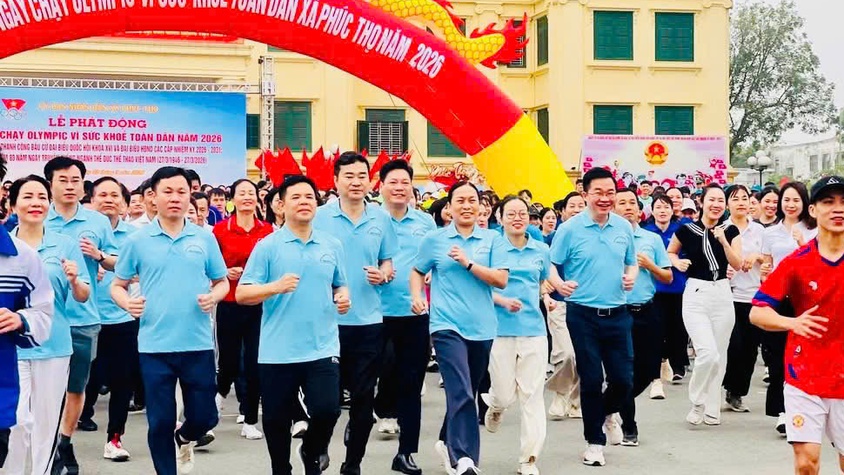 Hơn 1000 cán bộ, nhân dân xã Phúc Thọ tham gia Ngày chạy Olympic vì sức khoẻ toàn dân năm 2026