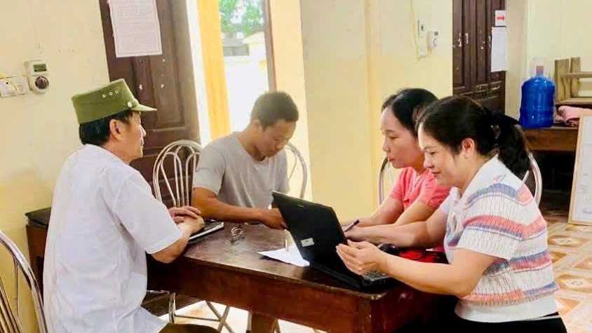 Phúc Thọ đẩy mạnh chuyển đổi số trong sinh hoạt Đảng