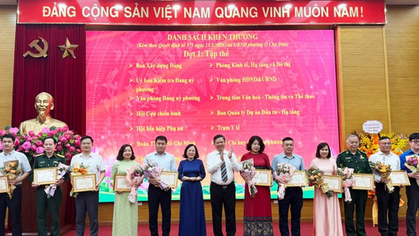 Phường Ô Chợ Dừa: Công tác bầu cử bảo đảm đúng quy trình, an toàn và nghiêm túc