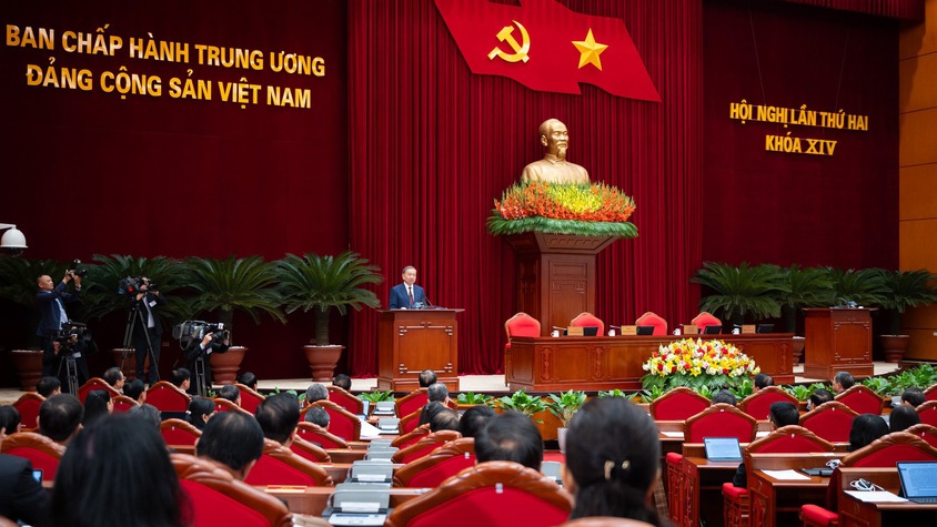 BẾ MẠC TRỌNG THỂ HỘI NGHỊ LẦN THỨ HAI, BAN CHẤP HÀNH TRUNG ƯƠNG ĐẢNG KHÓA XIV