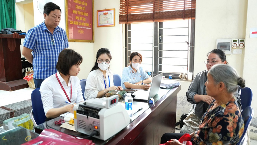 Xã Sơn Đồng chi trả kinh phí bồi thường, hỗ trợ, tái định cư cho 251 trường hợp phục vụ dự án đường sắt đô thị