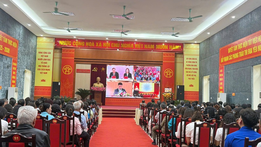 ỦY BAN BẦU CỬ PHƯỜNG VĨNH HƯNG TỔ CHỨC HỘI NGHỊ TỔNG KẾT CÔNG TÁC BẦU CỬ ĐẠI BIỂU QUỐC HỘI KHÓA XVI VÀ ĐẠI BIỂU HĐND CÁC CẤP NHIỆM KỲ 2026-2031