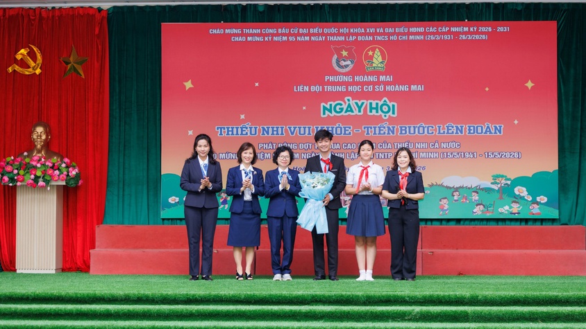 KHÚC CA THÁNG BA: RỘN RÀNG NGÀY HỘI 
