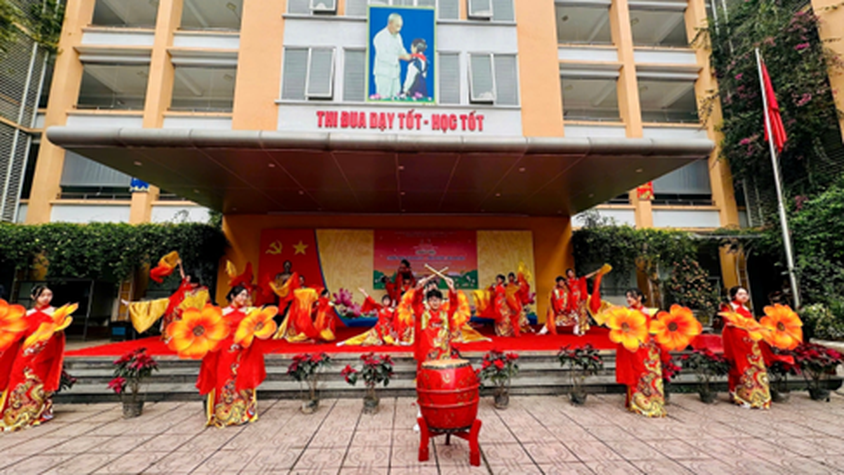 TRƯỜNG THCS THỊNH LIỆT RỰC RỠ SẮC MÀU NGÀY HỘI “THIẾU NHI VUI KHỎE - TIẾN BƯỚC LÊN ĐOÀN”