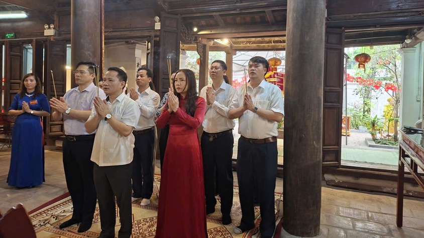 Lễ hội thường niên Đình Viên – phường Đông Ngạc xuân Bính Ngọ năm 2026 được tổ chức trang nghiêm, đúng với nghi thức truyền thống