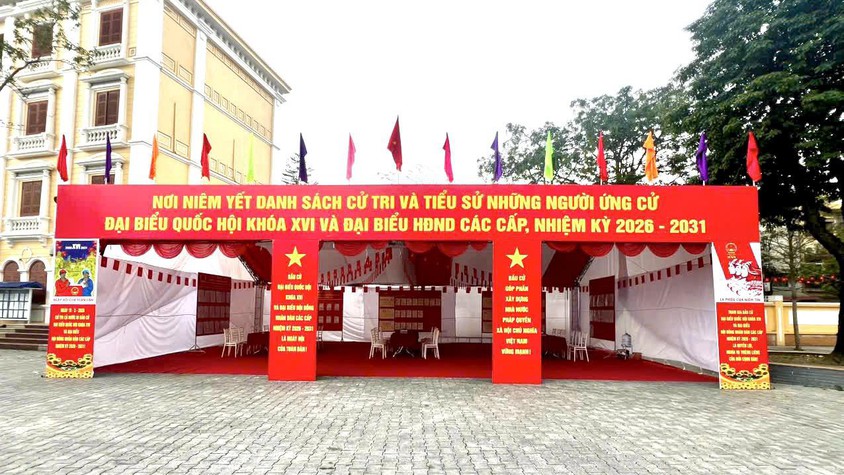 Xã Thạch Thất công khai danh sách người ứng cử đại biểu Quốc hội và HĐND các cấp, tạo điều kiện để cử tri nghiên cứu, lựa chọn đại biểu tiêu biểu