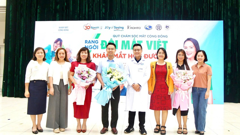 Phường Phú Thượng tổ chức chương trình “Khám mắt học đường 2026” hưởng ứng ngày sức khỏe toàn dân (07/4) – chủ động phòng bệnh, chăm sóc sức khỏe học sinh toàn diện