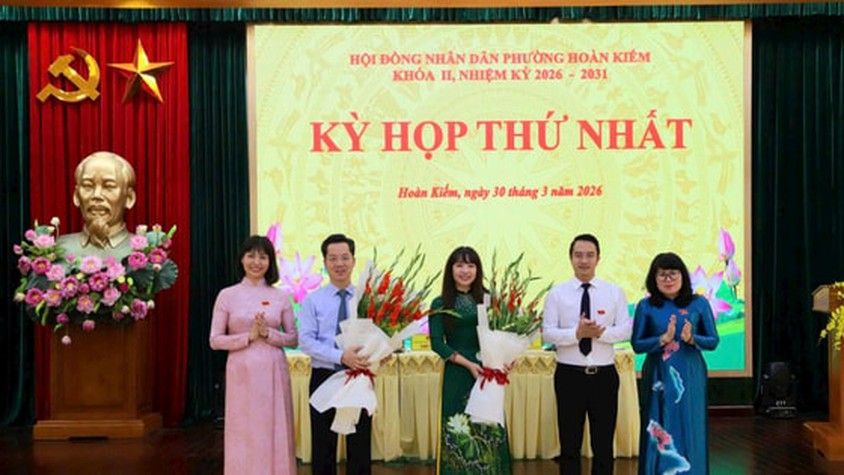 Phường Hoàn Kiếm bầu các chức danh lãnh đạo HĐND và UBND nhiệm kỳ 2026-2031