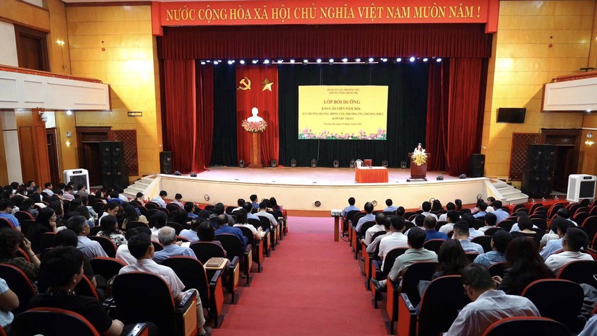 Xã Thượng Phúc tham dự lớp bồi dưỡng báo cáo viên năm 2026