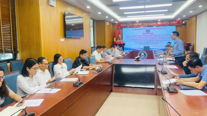 Phường Đống Đa tổ chức Hội nghị tuyên truyền, hướng dẫn các cơ sở, chủ đầu tư cam kết lộ trình khắc phục PCCC của các công trình đưa vào sử dụng trước khi Luật Phòng cháy chữa cháy số 27/2001/QH10 có hiệu lực