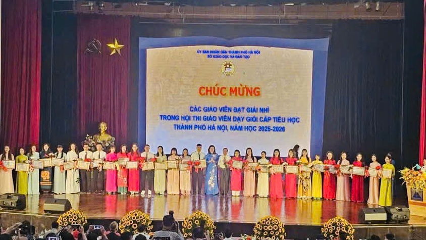 02 giáo viên xã Thường Tín đạt giải giáo viên dạy giỏi cấp Thành phố năm học 2025-2026