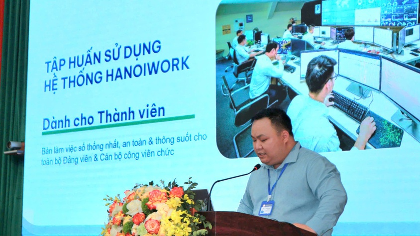 Phường Xuân Đỉnh tập huấn sử dụng “HanoiWork” cho cán bộ, công chức, viên chức