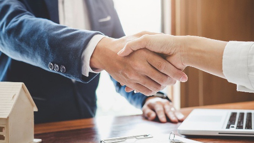 Hướng dẫn hộ kinh doanh kê khai thuế khi vừa cho thuê bất động sản vừa cho thuê tài sản