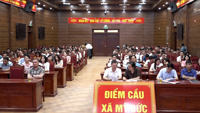 Hội nghị toàn quốc nghiên cứu, học tập, quán triệt và triển khai thực hiện Nghị quyết Hội nghị lần thứ hai Ban Chấp hành Trung ương Đảng khóa XIV