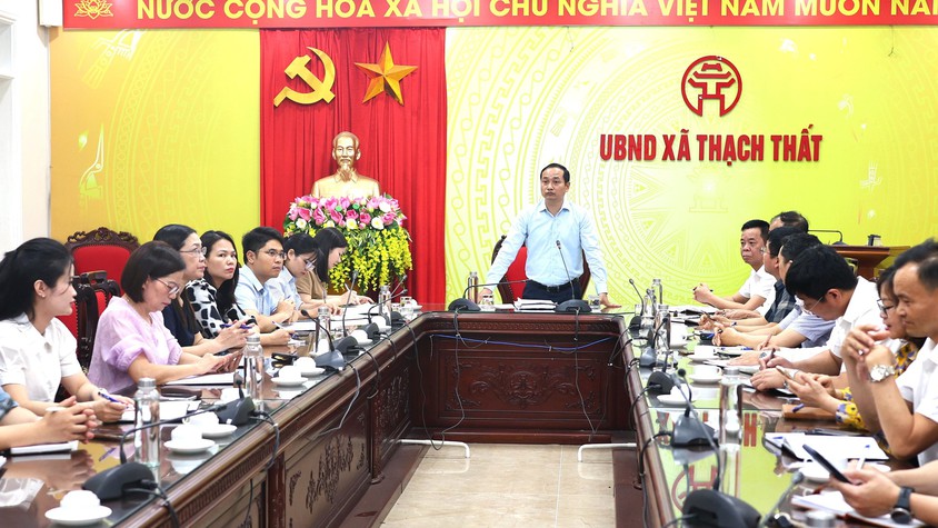 THẠCH THẤT: HỘI NGHỊ NGHE BÁO CÁO KẾ HOẠCH TUYỂN SINH NĂM HỌC 2026 – 2027 VÀ PHƯƠNG ÁN SỬ DỤNG CÁC ĐIỂM TRƯỜNG DÔI DƯ