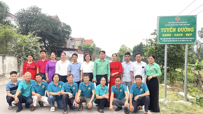 XÃ NỘI BÀI TỔ CHỨC GẮN BIỂN TUYẾN ĐƯỜNG  XANH – SẠCH – ĐẸP