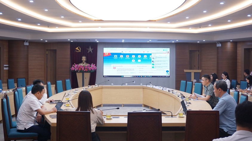 Xã Gia Lâm tổ chức tập huấn sử dụng hệ thống HanoiWork