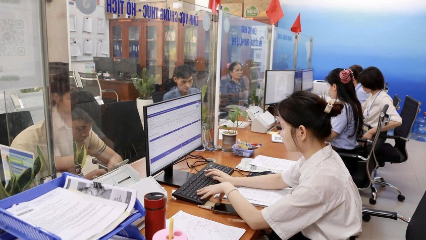 Phường Dương Nội quyết tâm xây dựng nền hành chính chuyên nghiệp, hiện đại, phục vụ người dân