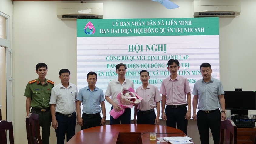 Công bố quyết định thành lập Ban đại diện HĐQT Ngân hàng chính sách xã hội xã Liên Minh