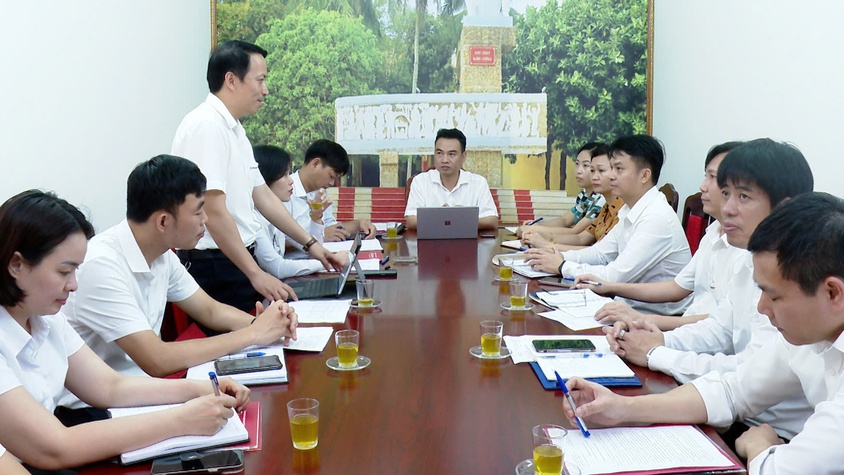 UBND XÃ ỨNG HÒA TRIỂN KHAI THANH TOÁN TIỀN ĐIỆN KHÔNG DÙNG TIỀN MẶT