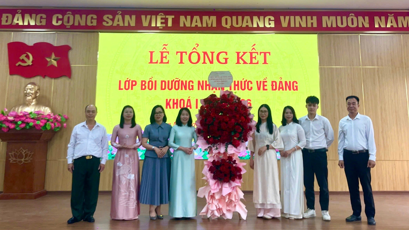 LỄ TỔNG KẾT: Lớp Bồi dưỡng nhận thức về Đảng KI/2026