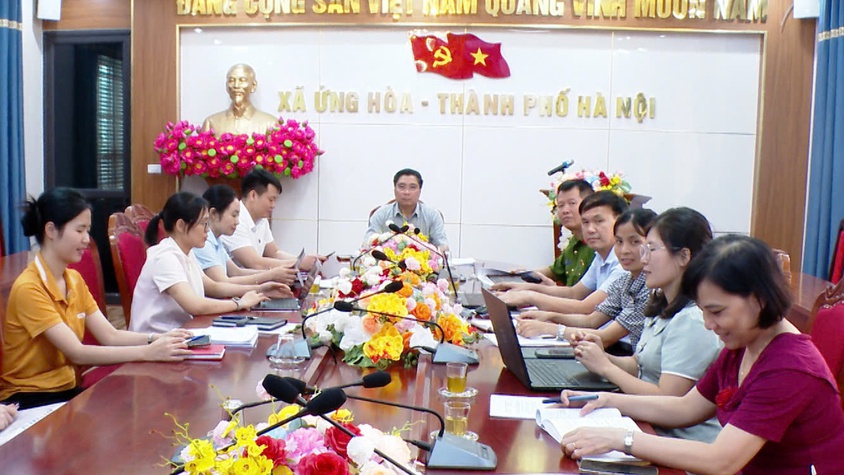 UBND XÃ ỨNG HÒA THAM DỰ HỘI NGHỊ TRỰC TUYẾN VỀ CẢI CÁCH HÀNH CHÍNH.