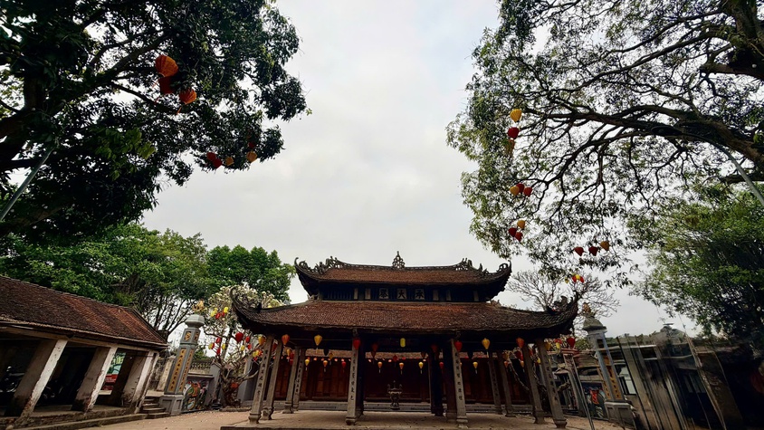  ĐÌNH THỊ NGUYÊN: Chợ phiên neo giữ hồn quê, lễ hội tháng Ba chờ những người con xa quê trở về